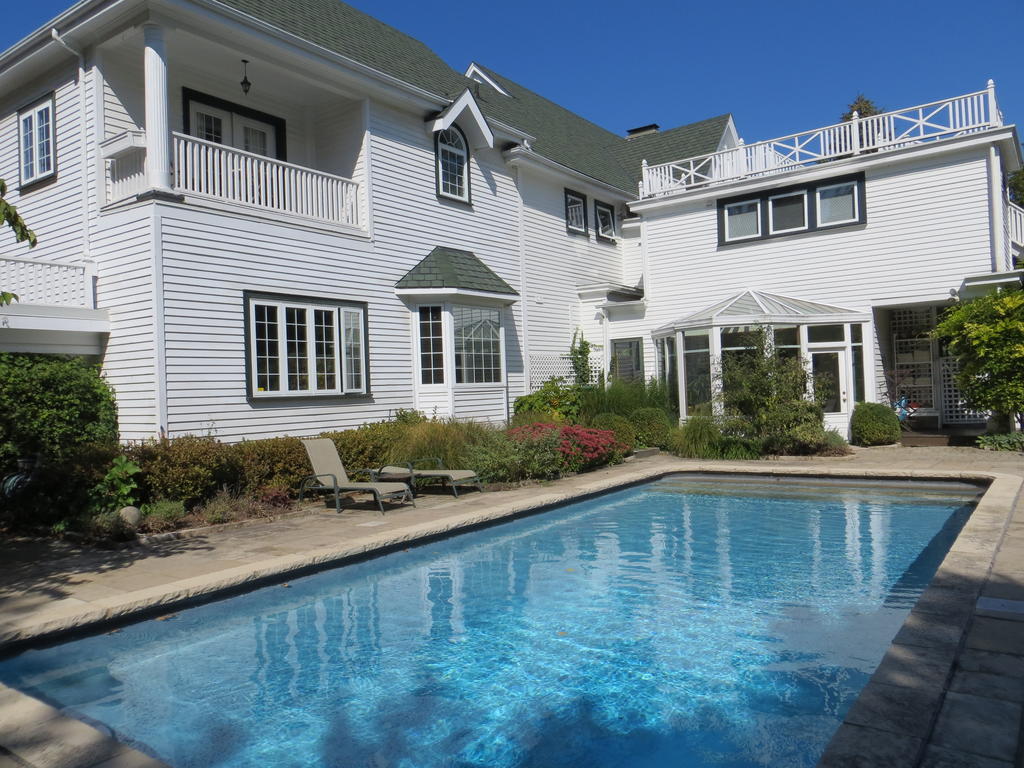 Lakewinds Country Manor Bed and Breakfast Niagara-on-the-Lake Exterior foto